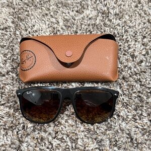Vintage Ray-Ban Black Sunglasses with Tan Case